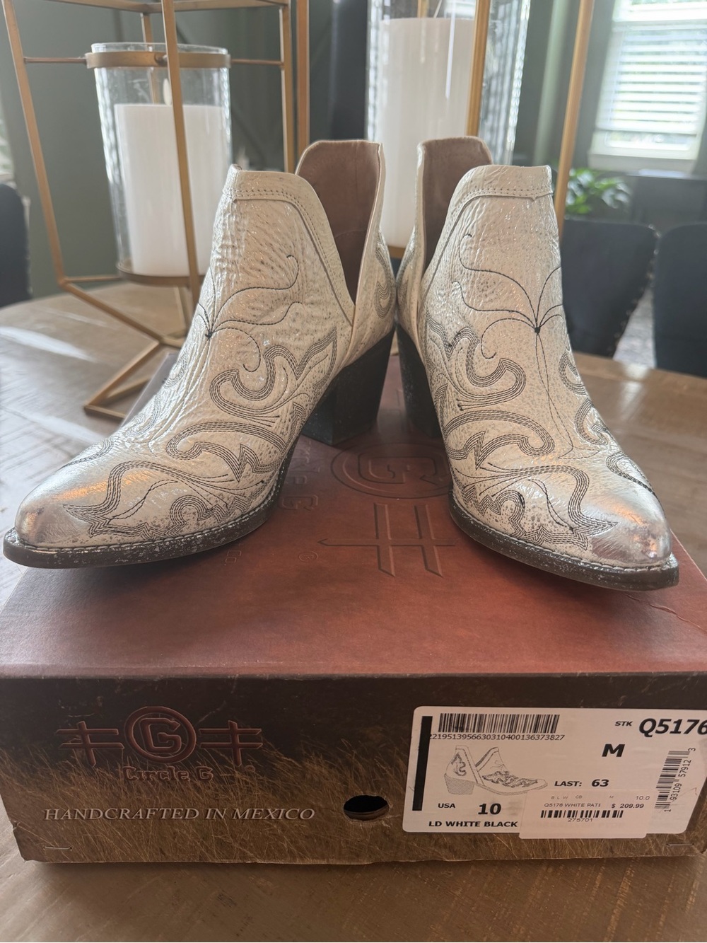 Circle G Metallic White & Silver Western Ankle Booties